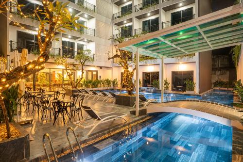 the green hotel vientiane