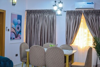 La Veda Manor Luxury Apartment,,3 star