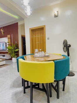La Veda Manor Luxury Apartment,,3 star