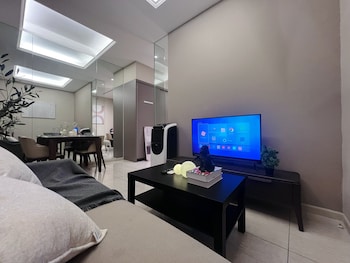 dorsett hartamas mont kiara kuala lumpur