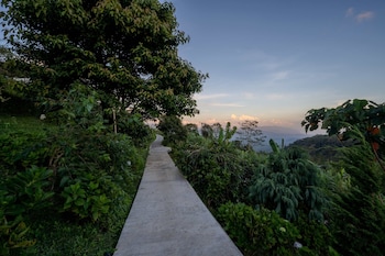 tamblingan village
