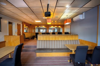 cresselly inn