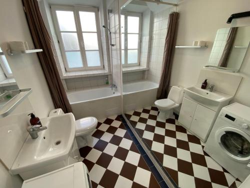 fantastic inn warsaw kozia