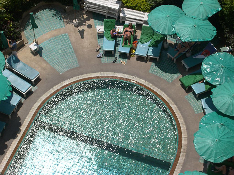 long beach cha am hotel