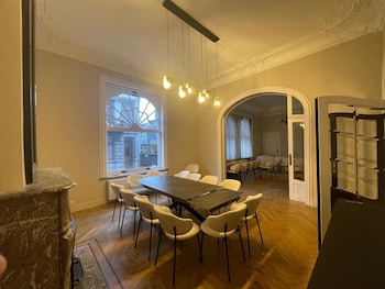 villa damseaux