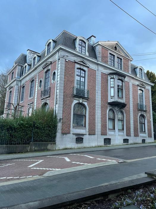 villa damseaux