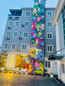 sweet home hotel and apartments