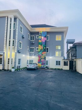 sweet home hotel and apartments