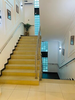 Sweet Home Hotel And Apartments,,3 star