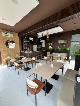 Sweet Home Hotel And Apartments,,3 star