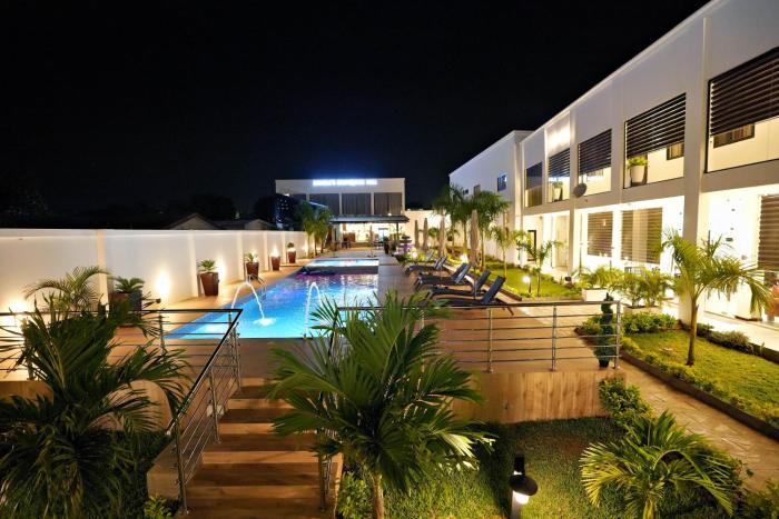 newport hotel