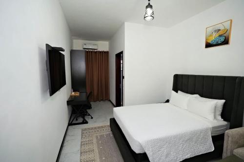 newport hotel