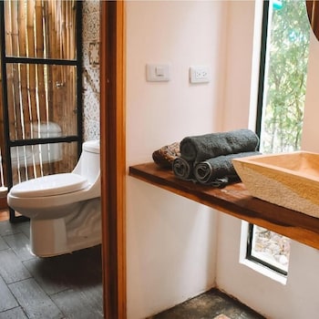Umbral Hotel Boutique,,3 star