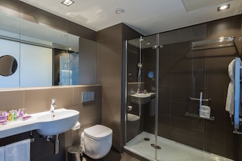 voco madrid retiro by ihg