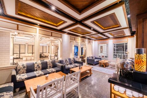 the all new stark boutique hotel