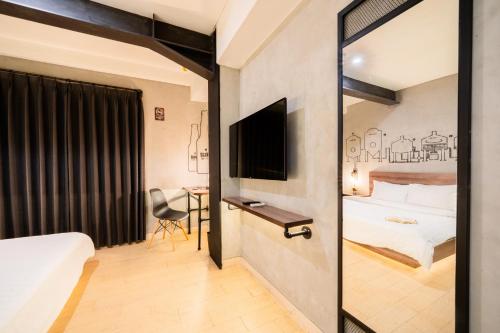 the all new stark boutique hotel