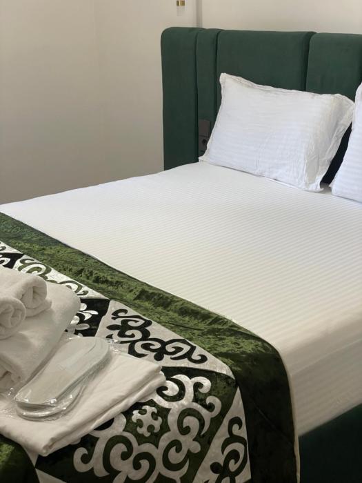 naya hotel