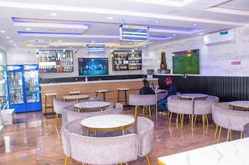 abiis hotel andsuites