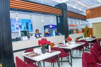 abiis hotel andsuites