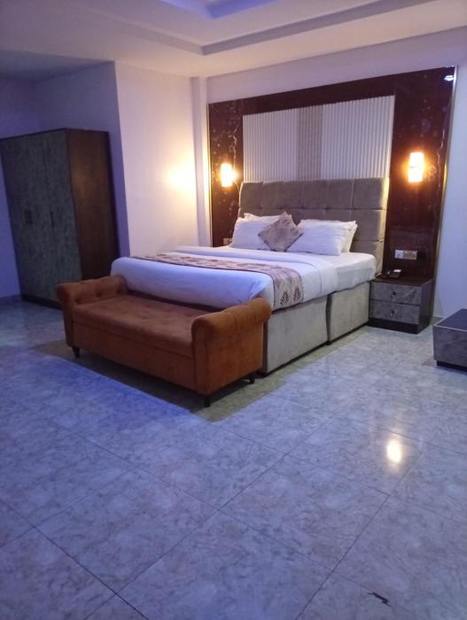 de bay lux hotel lekki lagos