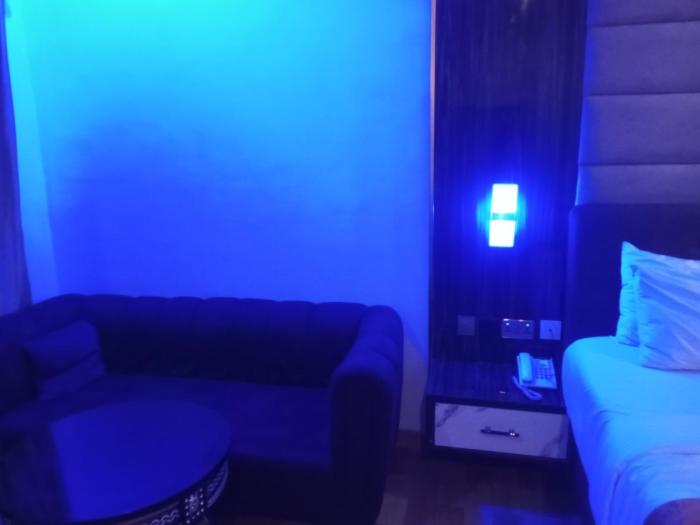 de bay lux hotel lekki lagos