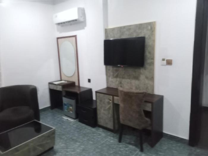 de bay lux hotel lekki lagos