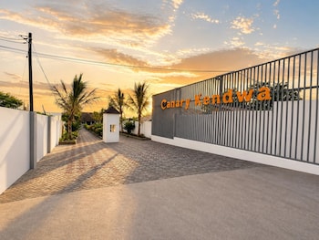 canary kendwa beach resort