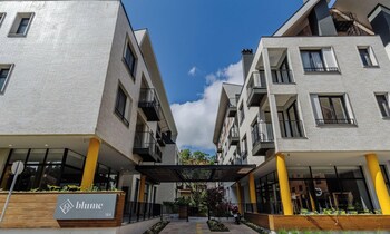 modern and complete stays in gramados tourist center cbgs