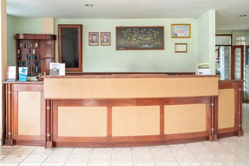Rehat At Abadi Hotel Tasikmalaya,,2 star