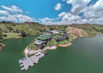 roka hotel