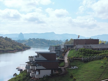 roka hotel