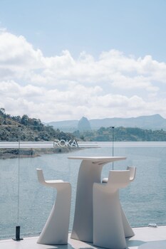 roka hotel