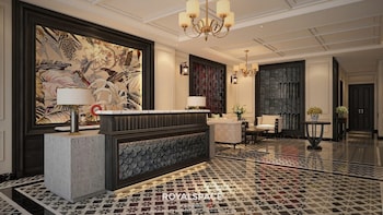 Grand Luxury Hotel,,3 star