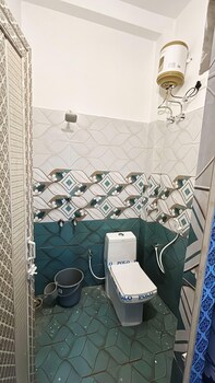Hotel Singh Inn Bhubaneswar,,2 star