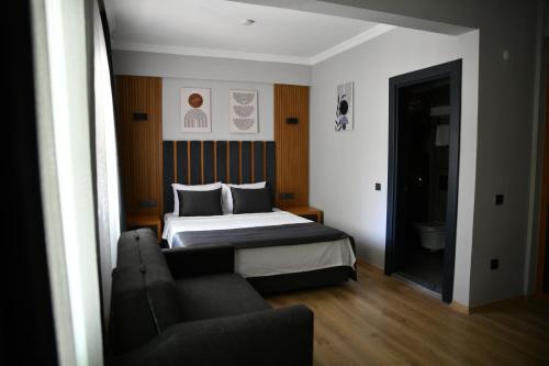 myella marina hotel