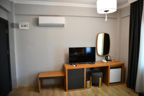 myella marina hotel