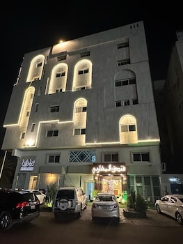 mg crown hotel 2