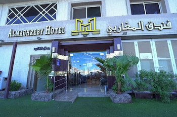 mg crown hotel 2