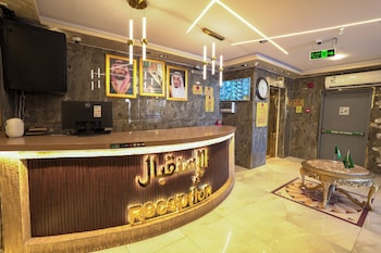 mg crown hotel 2