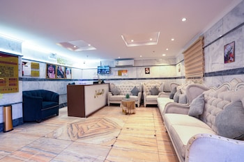 mg crown hotel 3