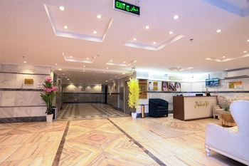 mg crown hotel 3