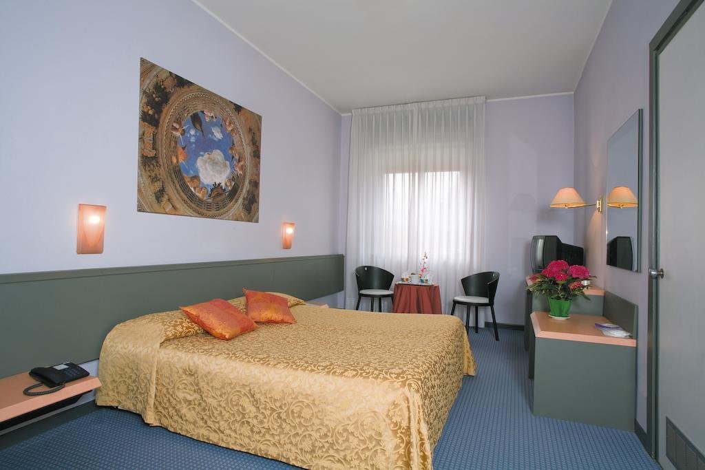 Hotel Brusco,Castelfranco Veneto>>Caldiero,3 star