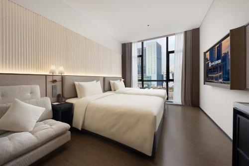 k space hotel guangzhou beijing road dafo ancient temple branch