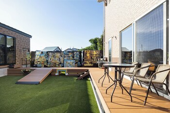 Villa Dogika Takashima,,4 star