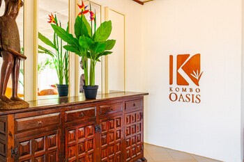 Kombo Oasis,10 Atlantic Blv,3 star