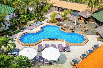 kombo oasis