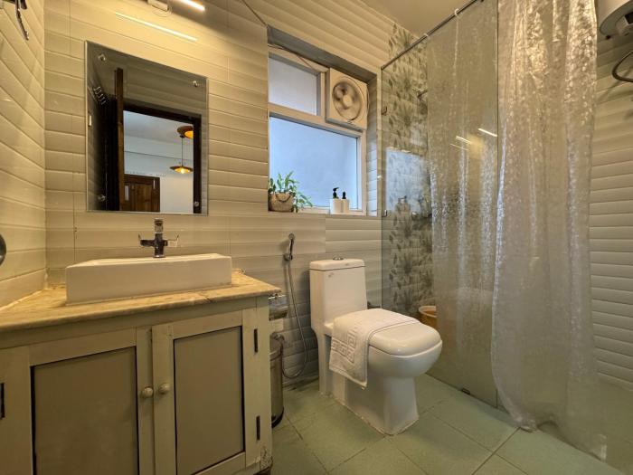 deodar bungalow and cottage by trikone