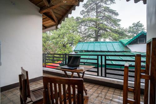 deodar bungalow and cottage by trikone