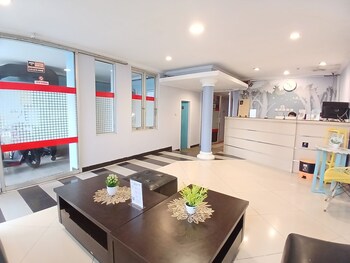 tamastu hotel fortuna jatiwaringin