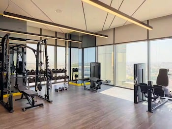 vogue aykon city business bay near metro station